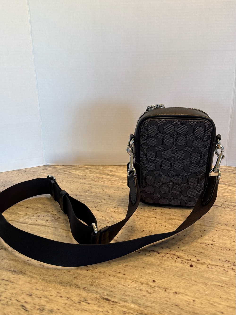 Coach Small Signature Crossbody in Black/Charcoal - Picture 5 of 11
